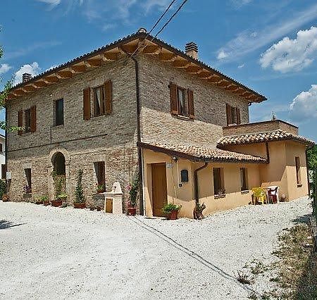 Hotel Antica Loggia Fabriano Exteriér fotografie